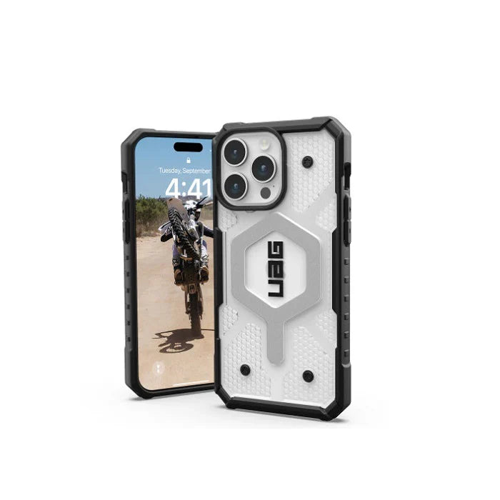 iPhone UAG Pathfinder Magsafe Clear Case